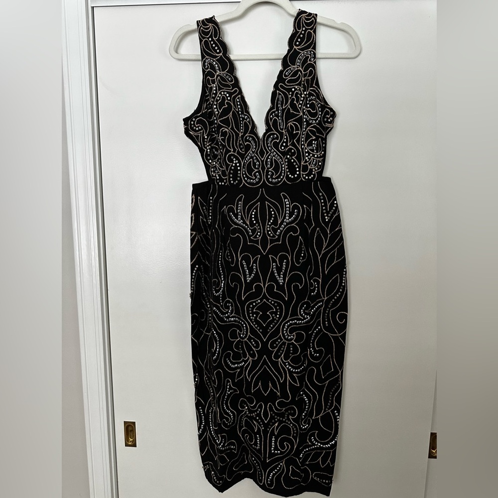 ASOS Black and Silver Sheath Dress V-Neck Sleeveless sz 6